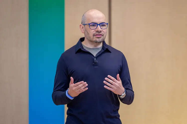 Demis Hassabis deja la dirección de Google DeepMind: el mayor terremoto en el equipo de IA de Google 8